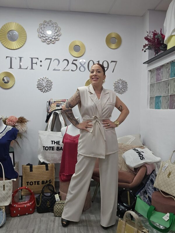 Traje Abudabi