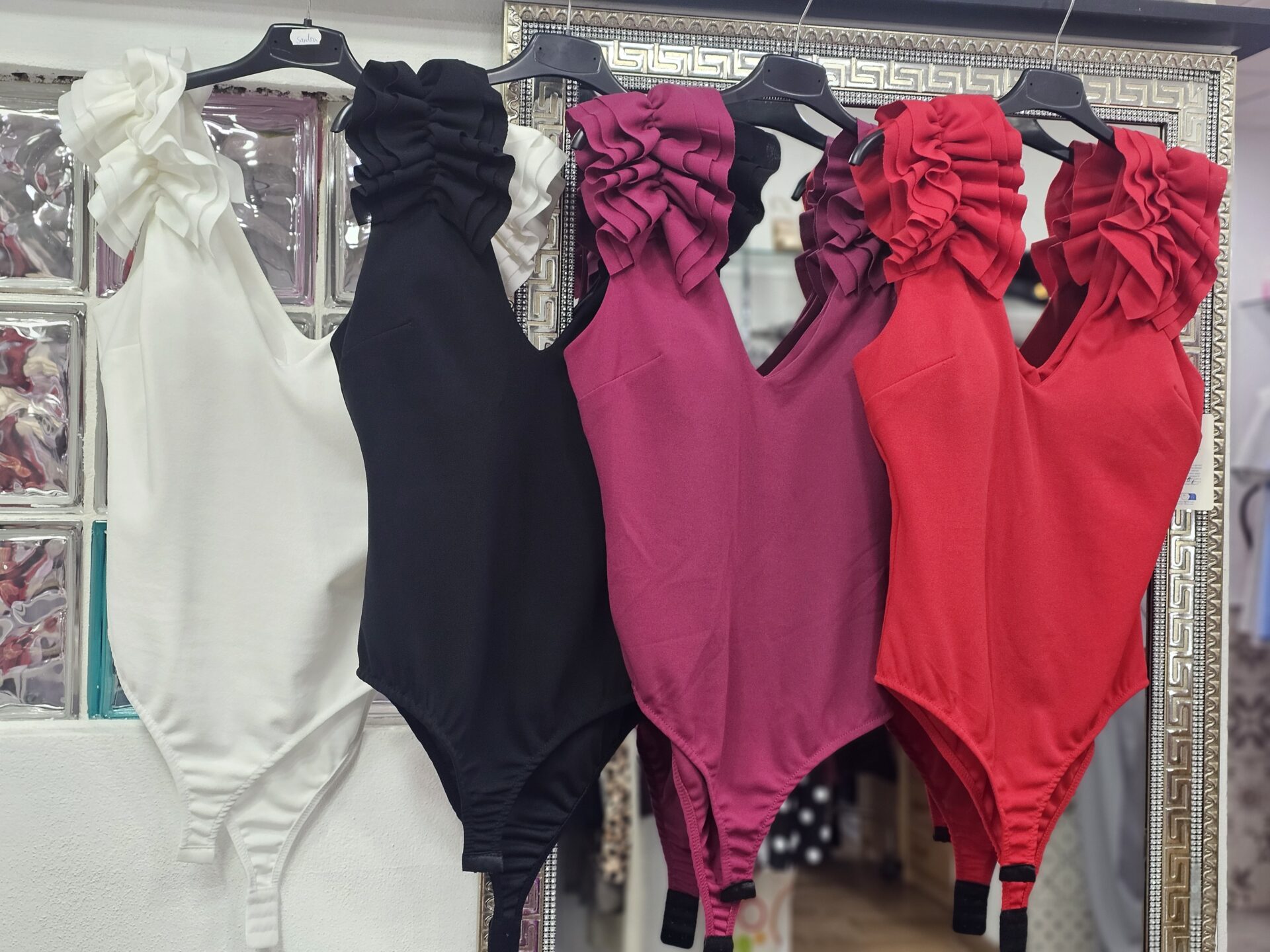 Body Mireia