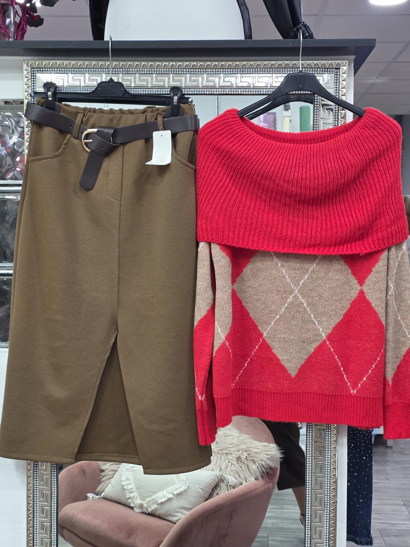 Falda Midi