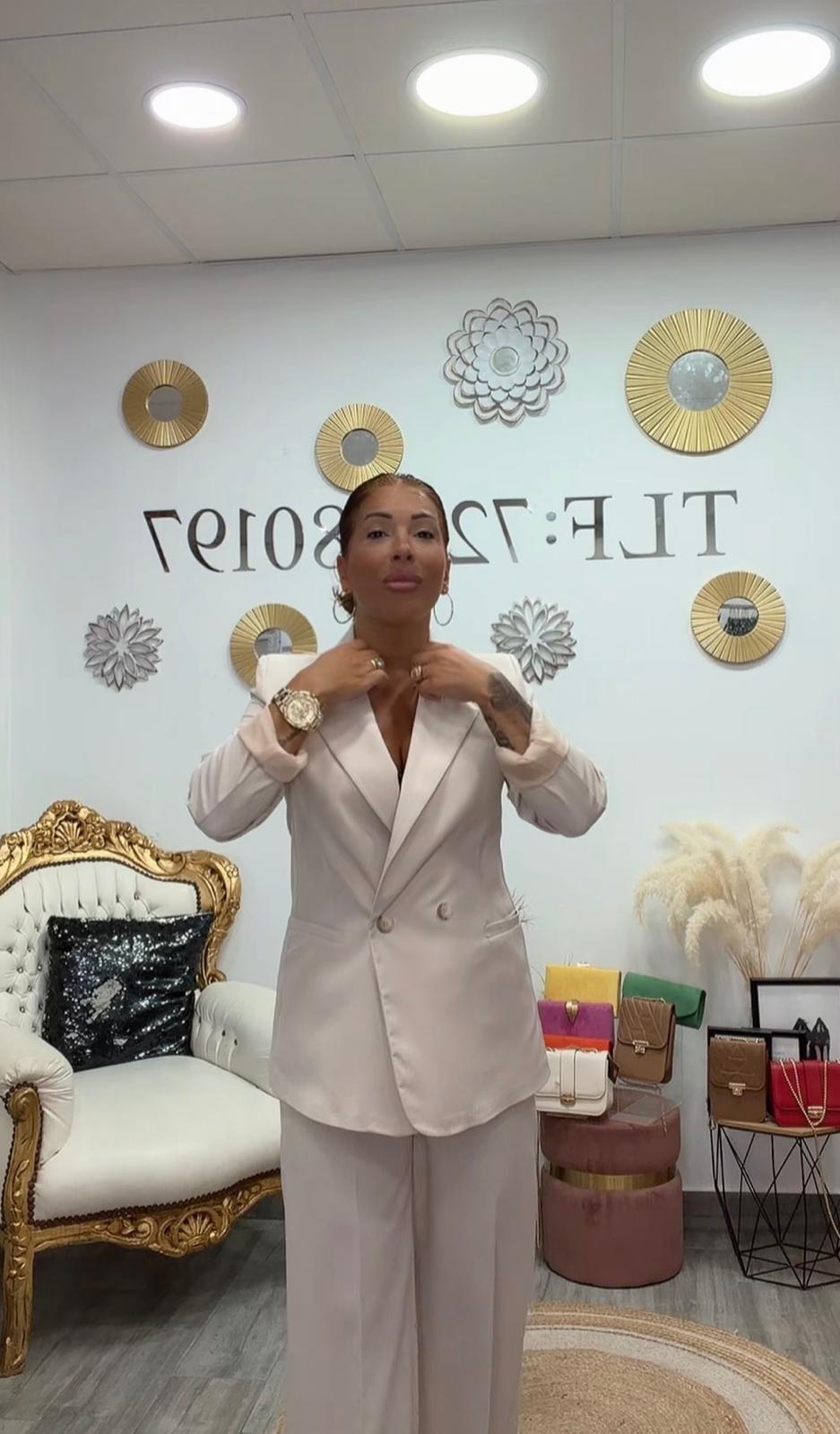 Traje de chaqueta empresaria