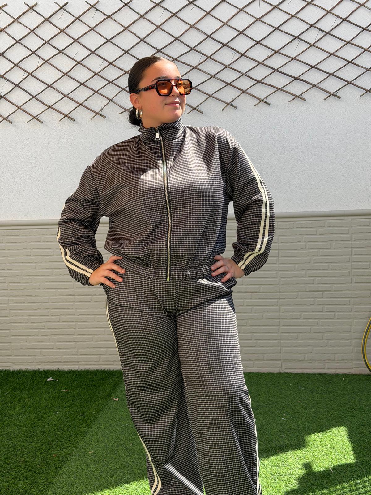 Tienda online ropa mujer en Murcia 2 Conjunto Adi Cuadros