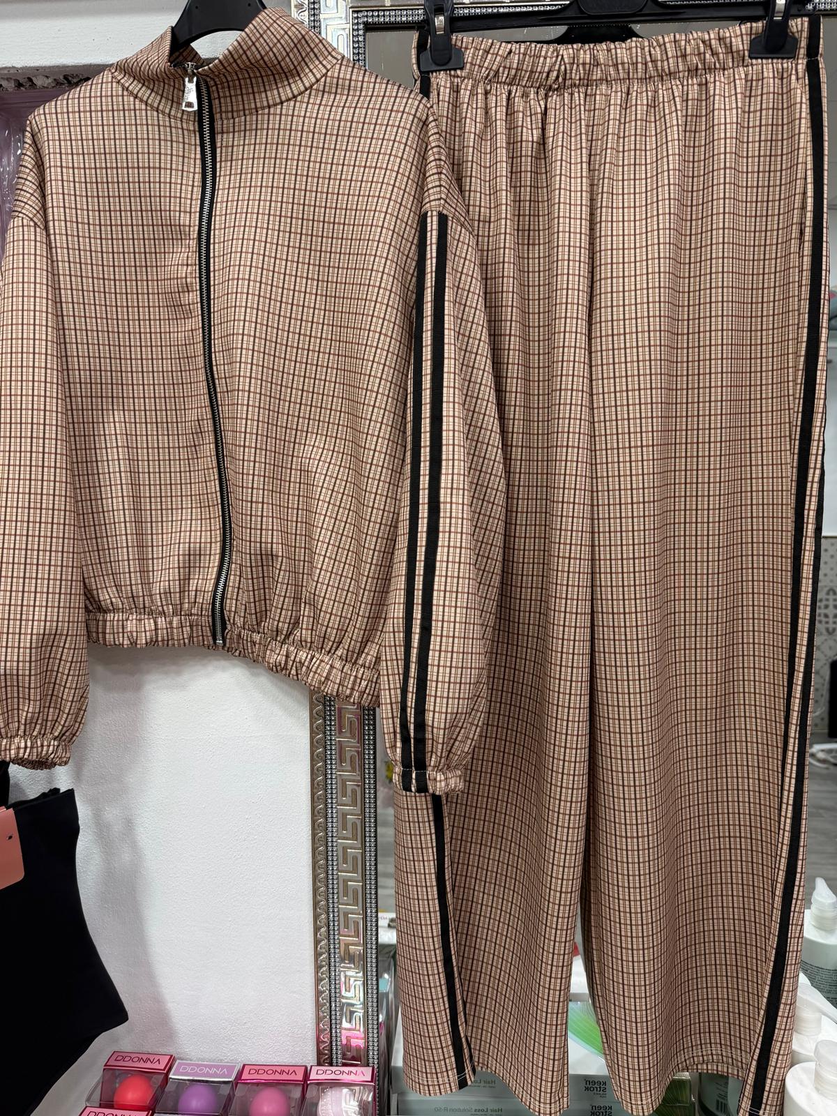 Tienda online ropa mujer en Murcia 3 Conjunto Adi Cuadros
